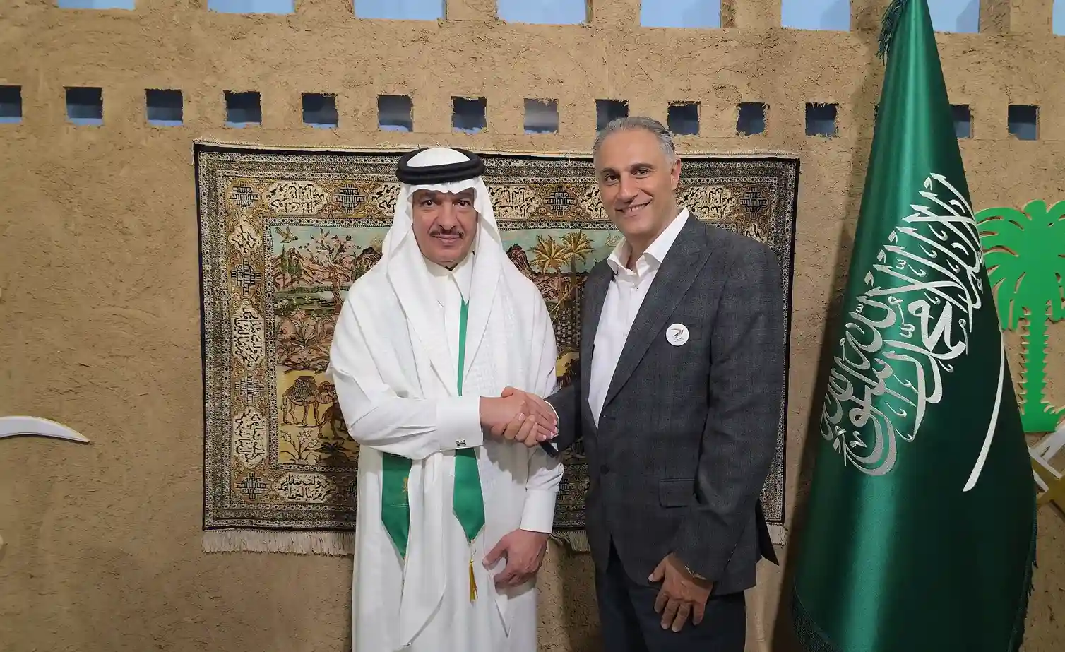 جشن روز ملی عربستان ۱۴۰۴ | حضور پرستو سیر(نماینده فلایناس) در سفارت پادشاهی عربستان سعودی – هتل اسپیناس تهران