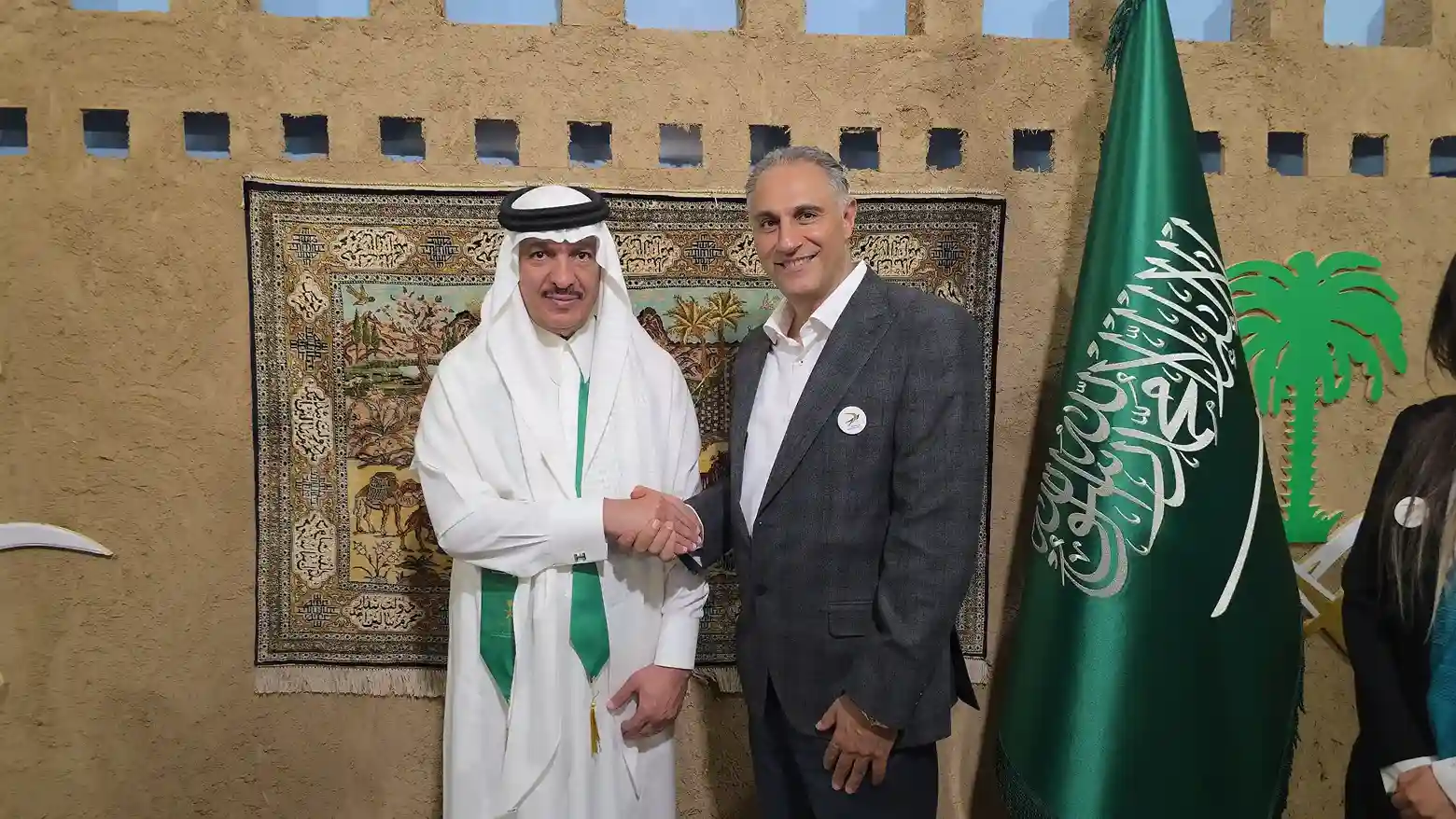 پرستو سیر × فلایناس - 14