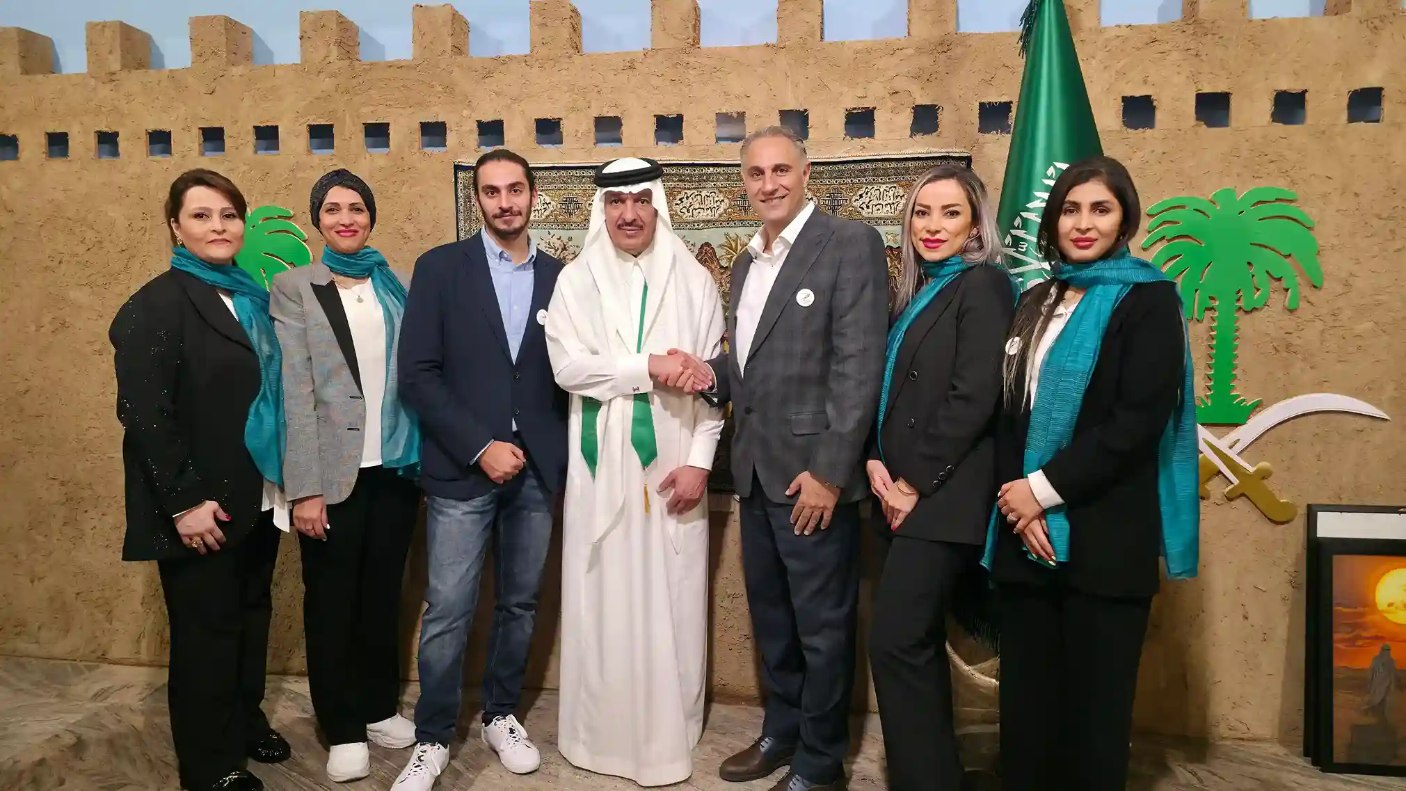 پرستو سیر × فلایناس - 13