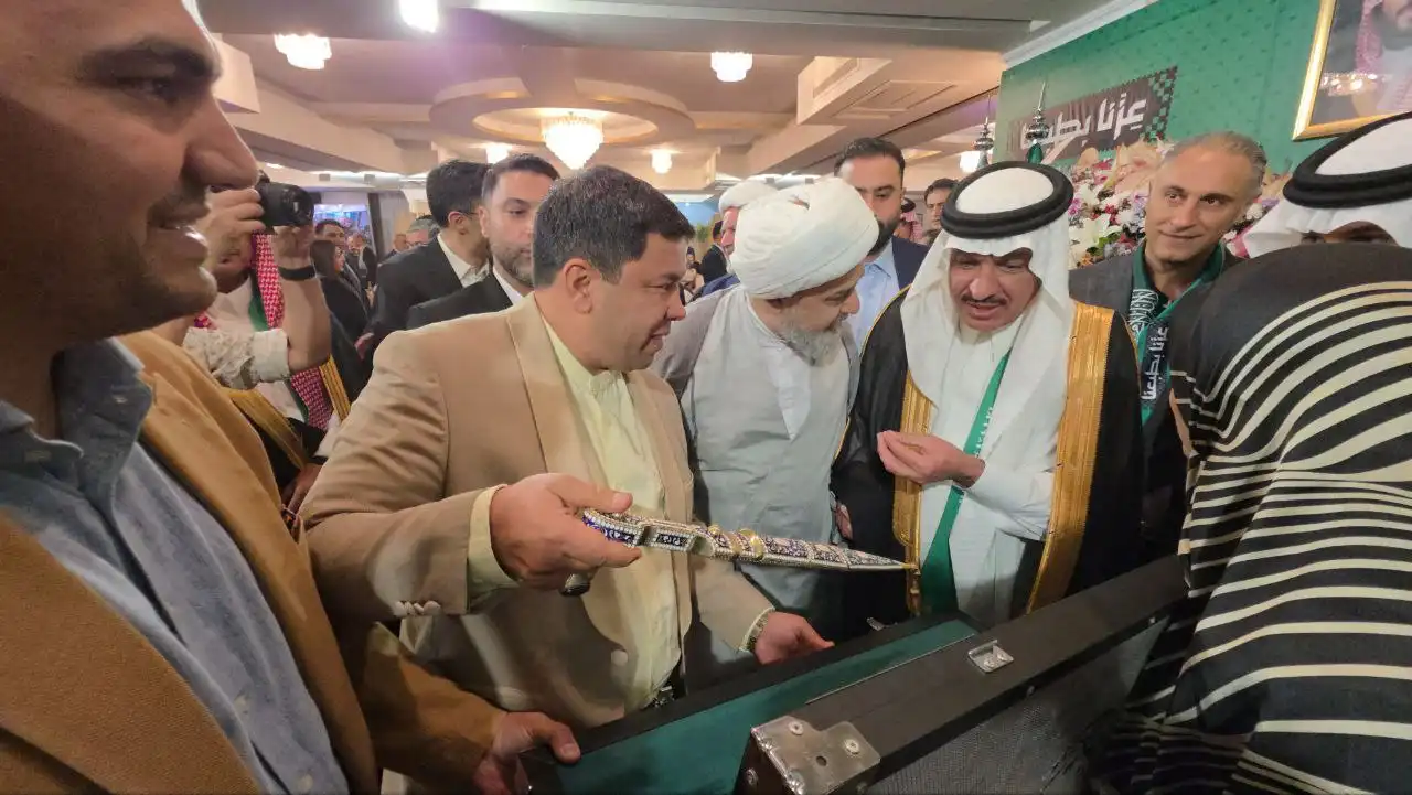 پرستو سیر × فلایناس - 23